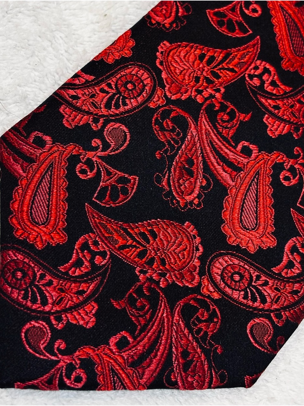 Brand New High Quality Designer Tie By Paul Malone / Palm Beach